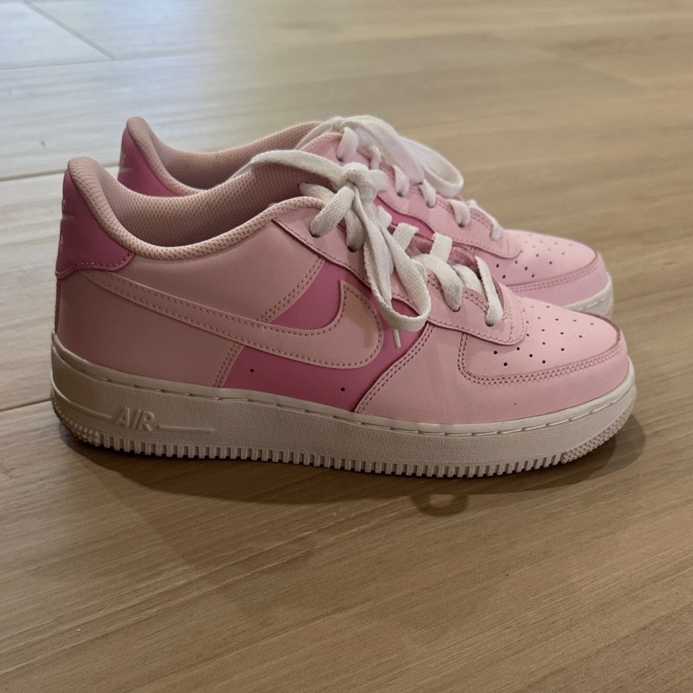 Nike Air Force 1 Pink and White Sneakers